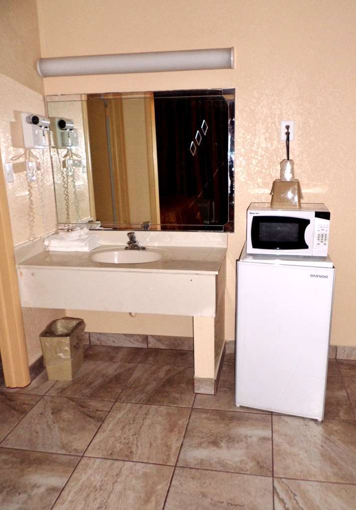 America'S Best Inn & Suites-Lakeland Room photo